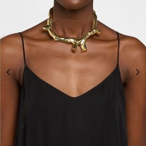 Cult Gaia coral chocker